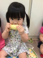 來吃水果玉米!!!
