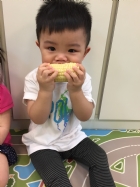 來吃水果玉米!!!