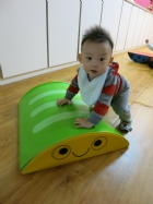 利用大積木玩遊戲