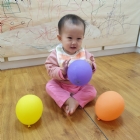 10812好多繽紛色彩的氣球哦!