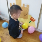 10812好多繽紛色彩的氣球哦!