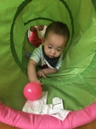 我最喜歡玩鑽籠哦!