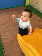 10911荳芽寶寶到遊樂場玩