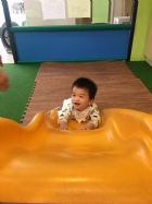10911荳芽寶寶到遊樂場玩