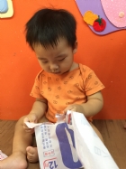 10910 寶寶撕紙遊戲