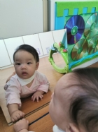 10901寶寶看一看，鏡子裡的自己