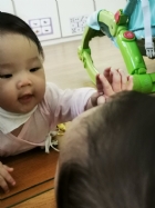 10901寶寶看一看，鏡子裡的自己