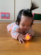 10911視覺刺激～利用光影訓練寶寶的眼球活動