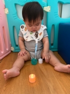 10911視覺刺激～利用光影訓練寶寶的眼球活動