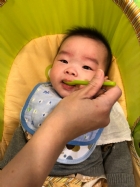 荳荳寶貝副食品初體驗～好奇妙的表情哦～