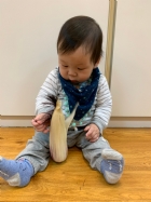 寶寶都有吃過玉米醬吧？今天老師帶寶寶看看玉米原來的樣子哦！