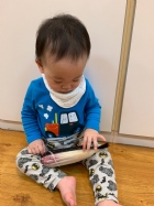 寶寶都有吃過玉米醬吧？今天老師帶寶寶看看玉米原來的樣子哦！