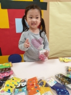 我會自己選禮物～要尊重孩子的選擇權哦！