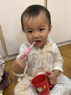 寶寶們一起刷牙,心情輕鬆又自在~寶寶們很棒哦!