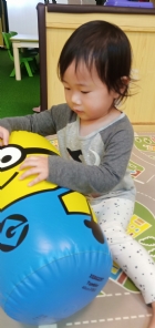 10903不倒翁～可愛的小小兵不倒翁，立刻擄獲孩子的童貞及好奇心～