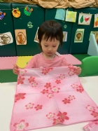 11010教具操作-來摺手帕巾