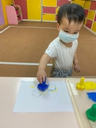 11006蓋印畫～老師的想像力真厲害！