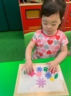 11008寶貝可愛的黏貼畫