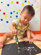 11110可愛的寶寶塗鴨～真的有點看不懂咧～