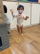 11110寶寶請聽聽我的指令~和老師一起操作!