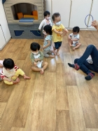 11110寶寶請聽聽我的指令~和老師一起操作!