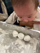 11102看老師怎麼滾元宵~~