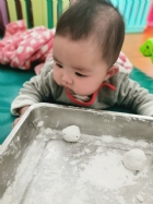 11102看老師怎麼滾元宵~~