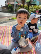 111荳苗寶貝們的賞櫻野餐～好快樂哦！好溫暖哦！