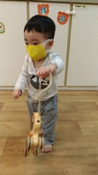 11104來吧來吧～來帶狗狗去散步哦！