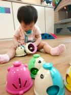 八音鐘是為最入門的音律樂器哦！可愛的熊熊圖案，讓寶貝們更有興趣玩耍