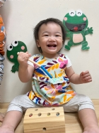 11205洞裡有蟲蟲哦~寶寶找得到嗎?